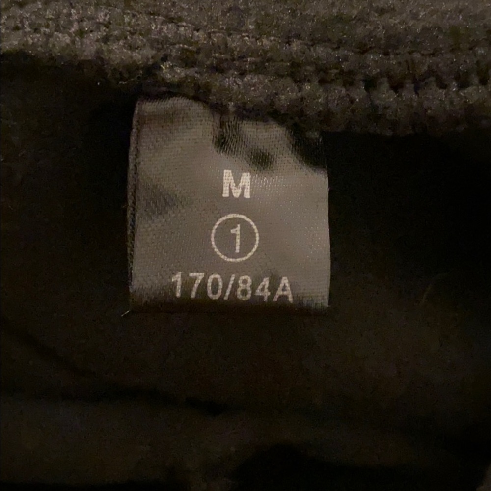 Billie Eilish Sweatshirt - Picture 3 of 3